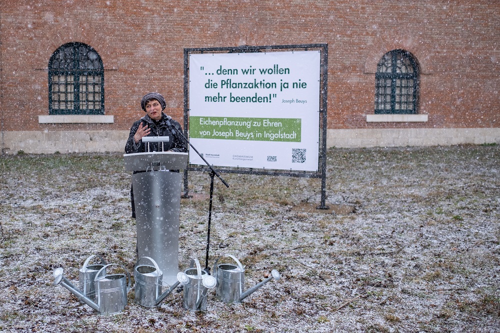 DASMAXIMUM Eichenpflanzung Ingolstadt_Ch. Fuchs_Foto Siegfried Dengler